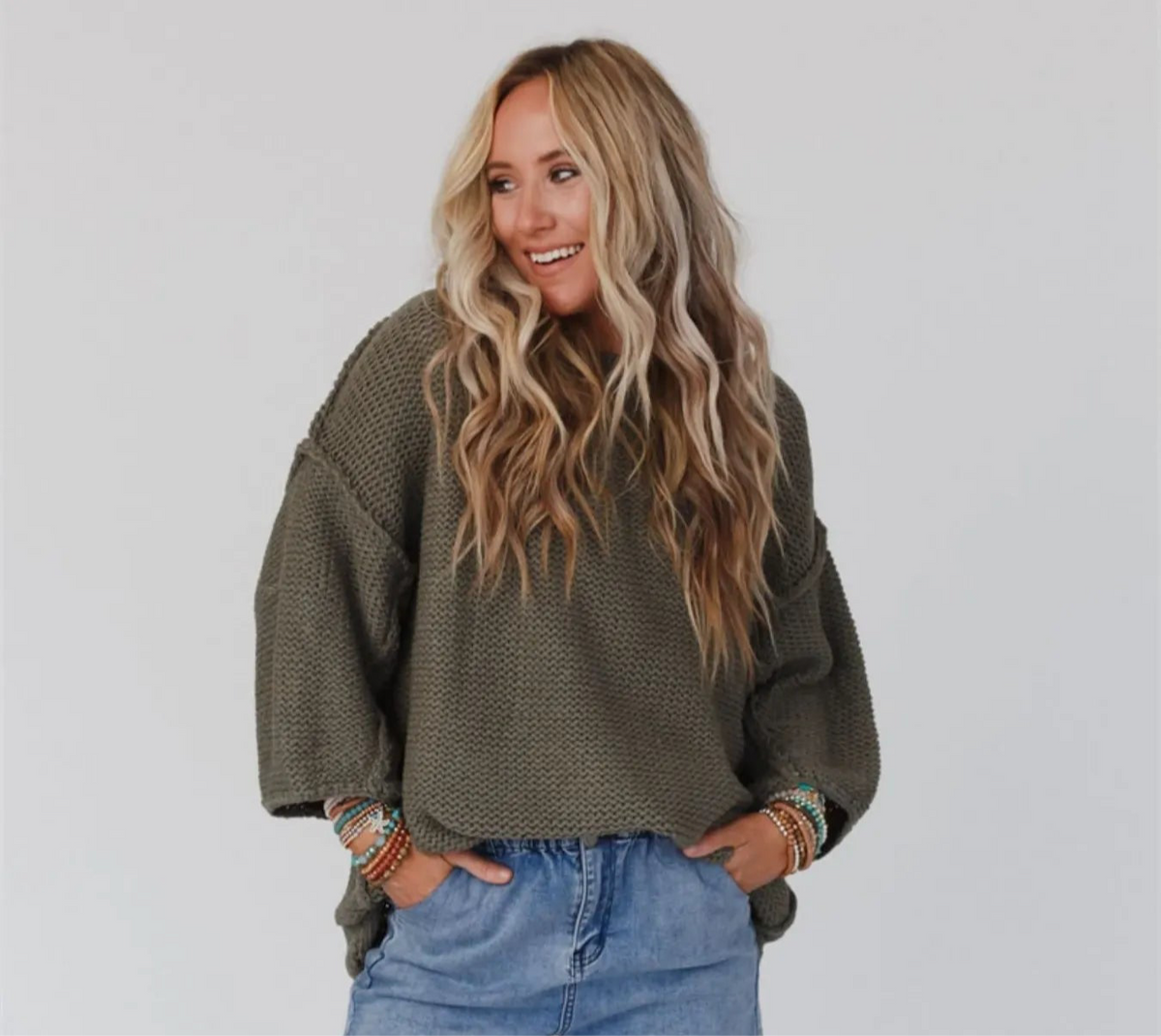 Round Neck Oversized Knit Top with Relaxed Fit