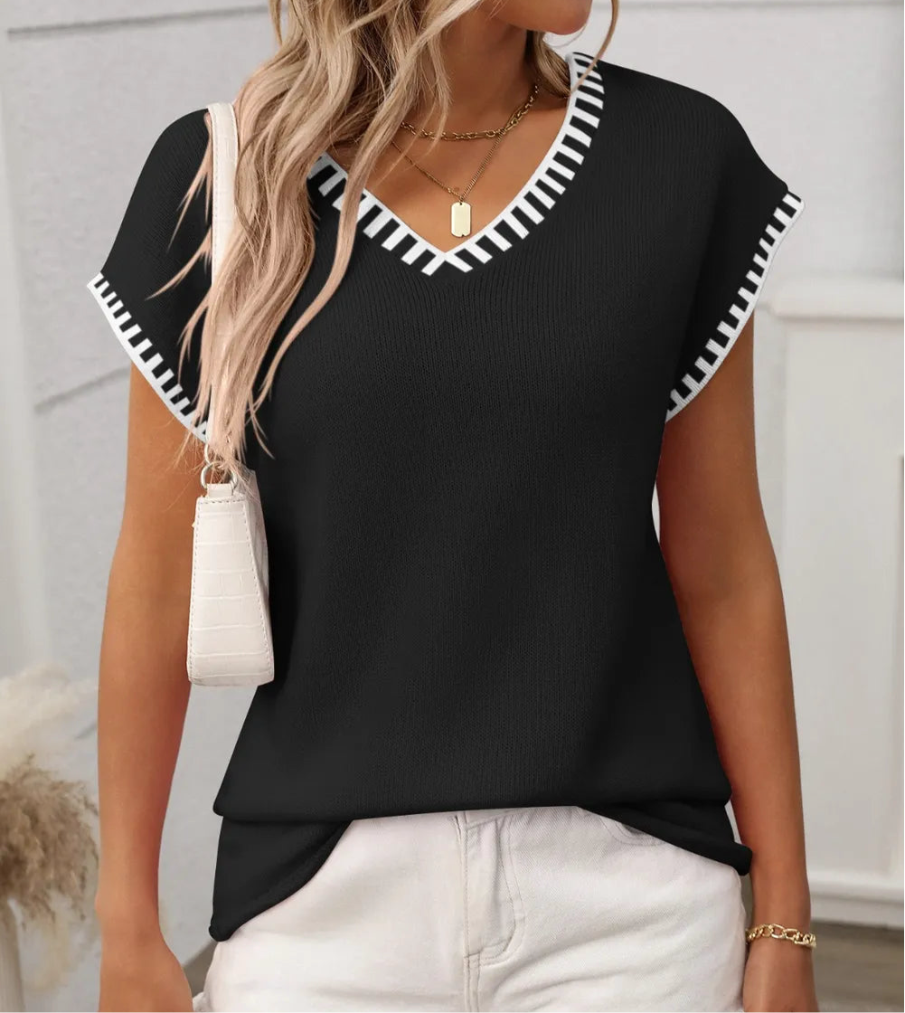 Contrast Trim V-Neck Short Sleeve Knit Top